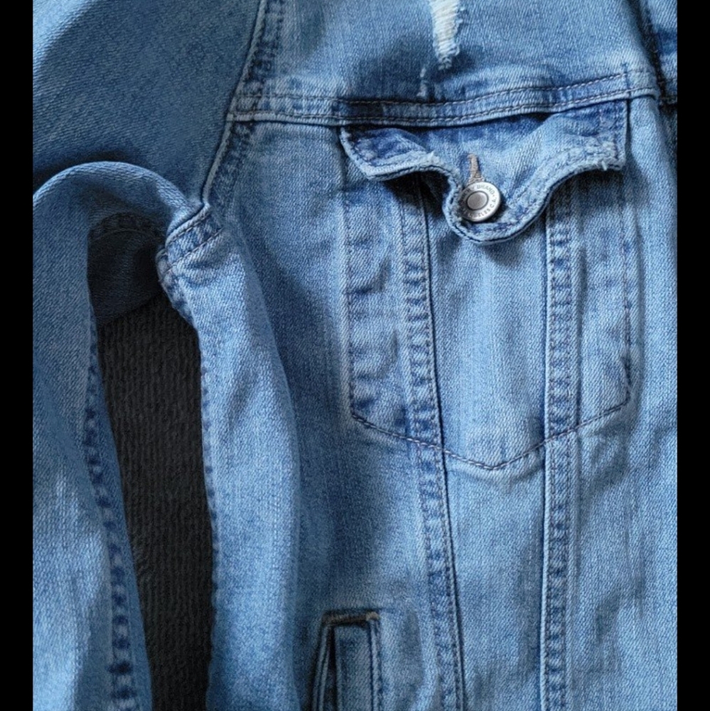 Lucky Brand Jean Jacket - Picture 3 of 5